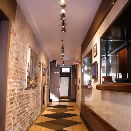 Hotel Off Soho 2*