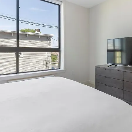 Landing Apartments - The Botanic