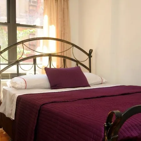 East Broadway Apartment *