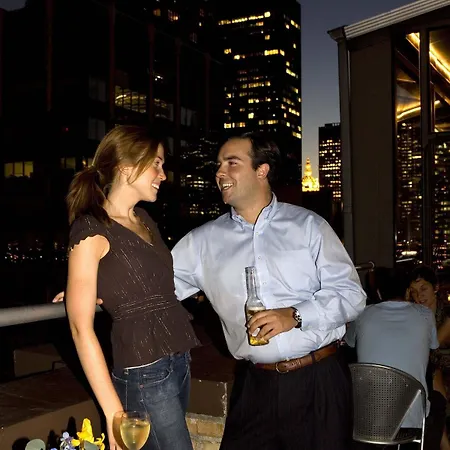 Beekman Tower 3*