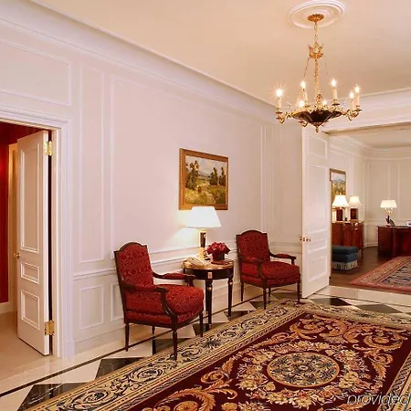 The Towers Of The Waldorf Astoria Hotel 5*