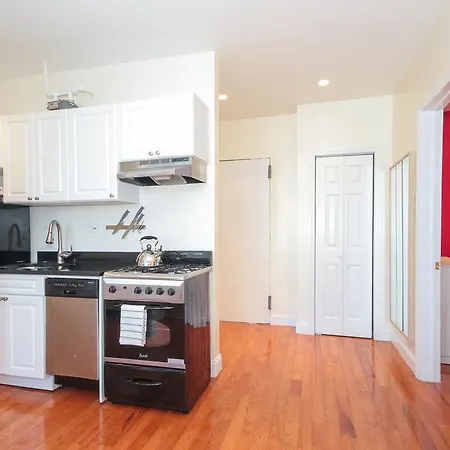 Hamilton Heights 4 Bedroom Apartment
