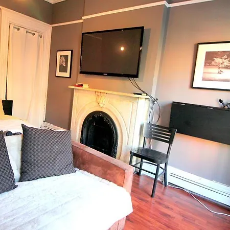 Apartment West Village Charm