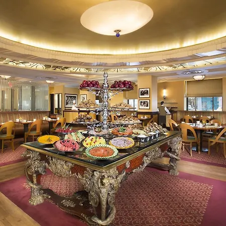 Hotel The Towers Of The Waldorf Astoria 5*