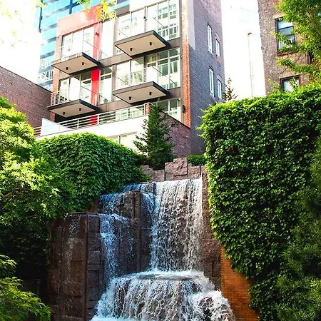 Greenacre New York