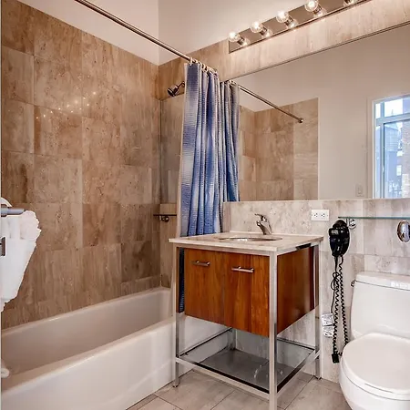 Global Luxury Suites At 800 6th Avenue