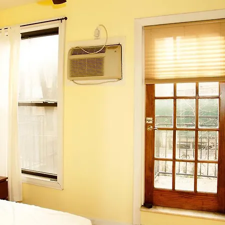 Apartment Two Bedroom Times Square