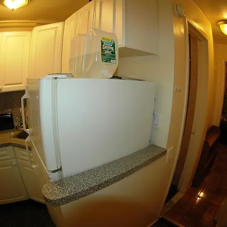 Apartment In Shared Steps From Times Square