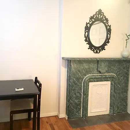 Manhattan Studio Mid-west * New York