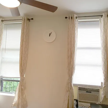 Apartment Manhattan Studio Mid-west *