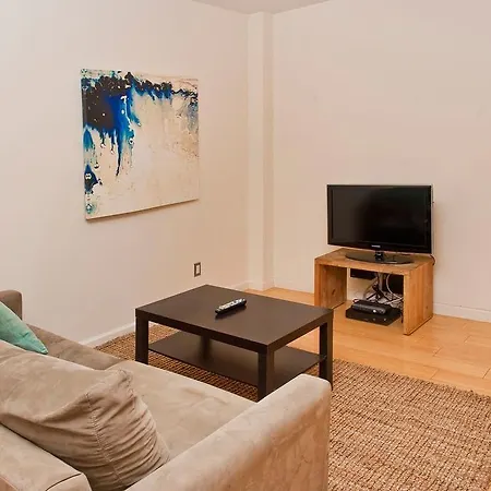 Apartment Chelsea Doorman Building New York