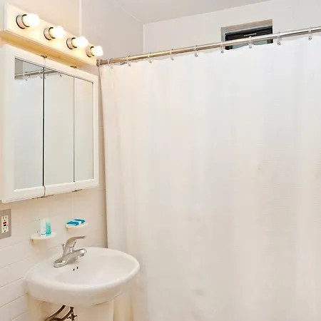 Chelsea Doorman Building Apartment New York