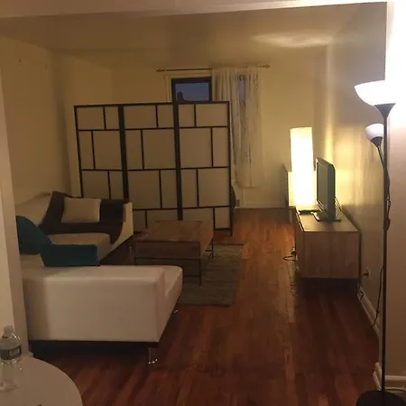 Sunny And Spacious * New York