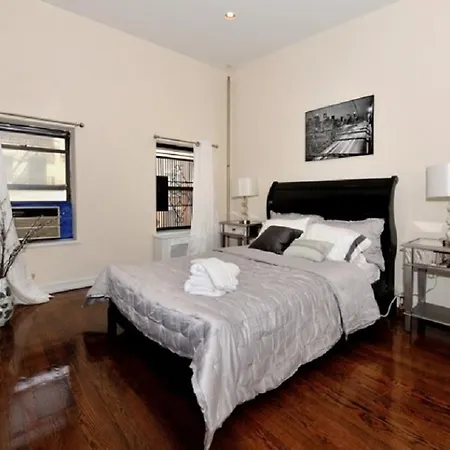 Four Bedroom East Side Apartment *