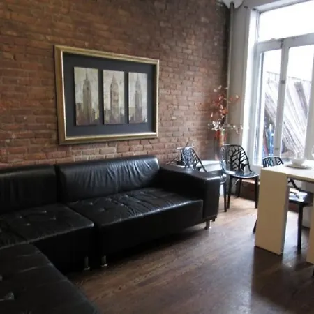 Four Bedroom East Side Apartment