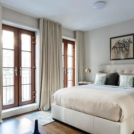 Apartment Gramercy Townhouse