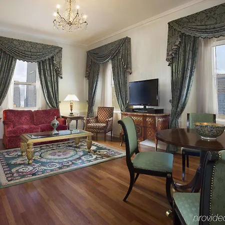 The Towers Of The Waldorf Astoria 5*