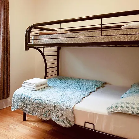 Guest house Manhattan *