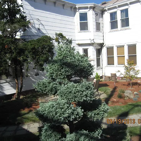 Sunny Garden *