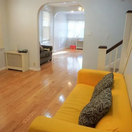 2 Floors Entire House 30 Min To Manhattan-sleep 10