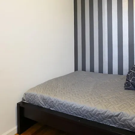 Mulberry Street Apt 12 Apartment
