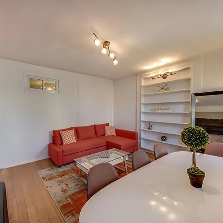 Stunning Soho 3 Bed Artist Loft New York