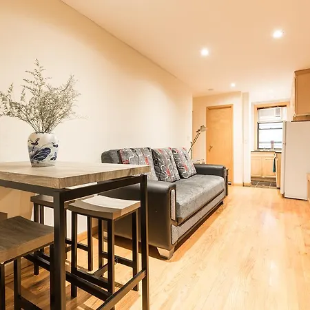 Deluxe And Stylish With Brick Wall Exposed New York