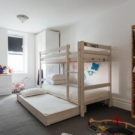 Apartment Holmes Place Ii By Onefinestay *