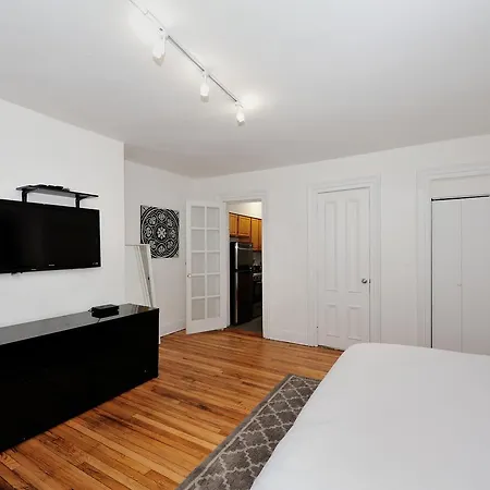 2 Bedroom Murray Hill New York