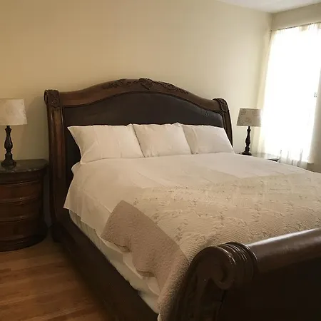 Seaman Nyc Vacation Apartment