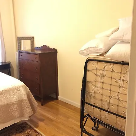 Apartment Seaman Nyc Vacation New York