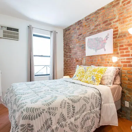 Big 3bdr Apt Times Square Port Authority Apartment New York