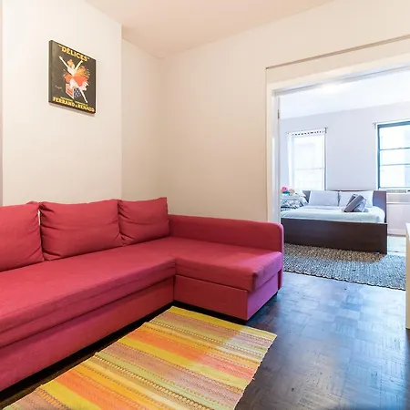 Apartment Holiday @ Times Square
