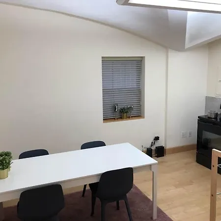 Apartment Midtown East 2 Bed