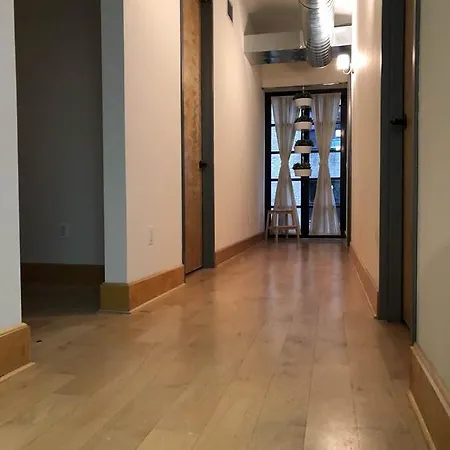 Midtown East 2 Bed *