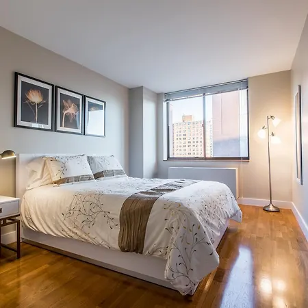Brand New, Luxury 2 Bed 2 Bath , Full Service Building Apartment