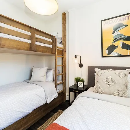 Apartment Stayloom's Breathtaking Brooklyn | Near C/g New York