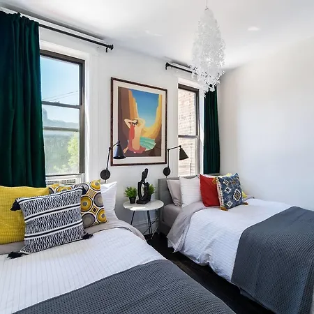 Stayloom's Breathtaking Brooklyn | Near C/g Apartment New York