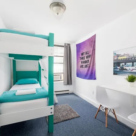 Guest house Midtown 3*