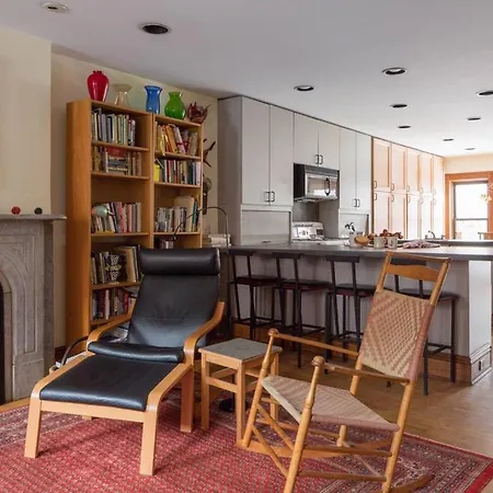 6th Street Townhouse Apartment New York