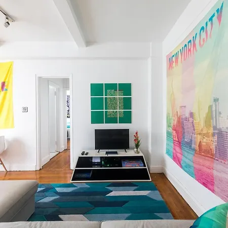 Guest house Midtown New York
