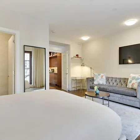 Gramercy Townhouse Apartment New York