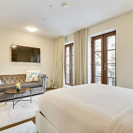 Gramercy Townhouse
