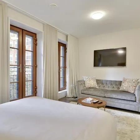 Apartment Gramercy Townhouse *