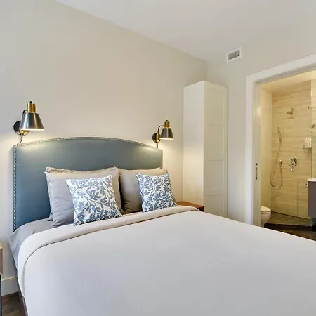 Apartment Gramercy Townhouse *