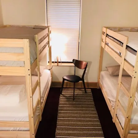 Midtown East For Woman Hostel New York