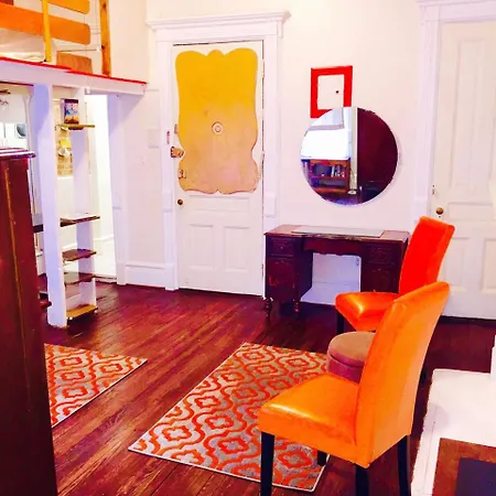 Apartment Brownstone Clark Historic Studio *