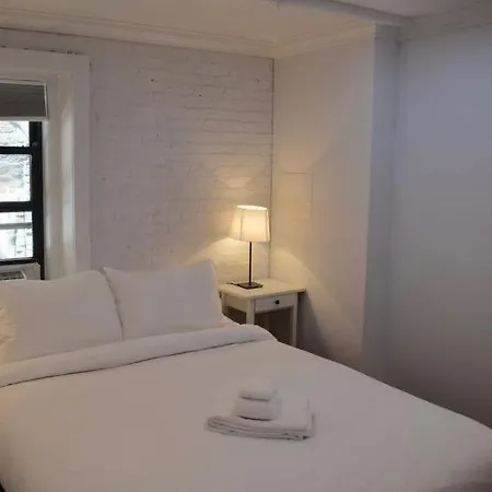 Sleeps 8 Air Con Wifi *