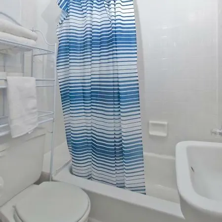 339 East #232483 Apts Apartment *