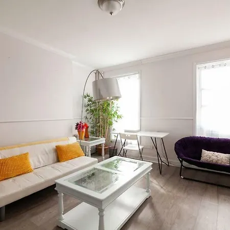 Super Sunny 2bedroom Apartment